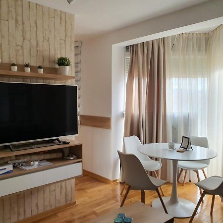 Apartamento Andjelka A26 Veliko Gradište Exterior foto