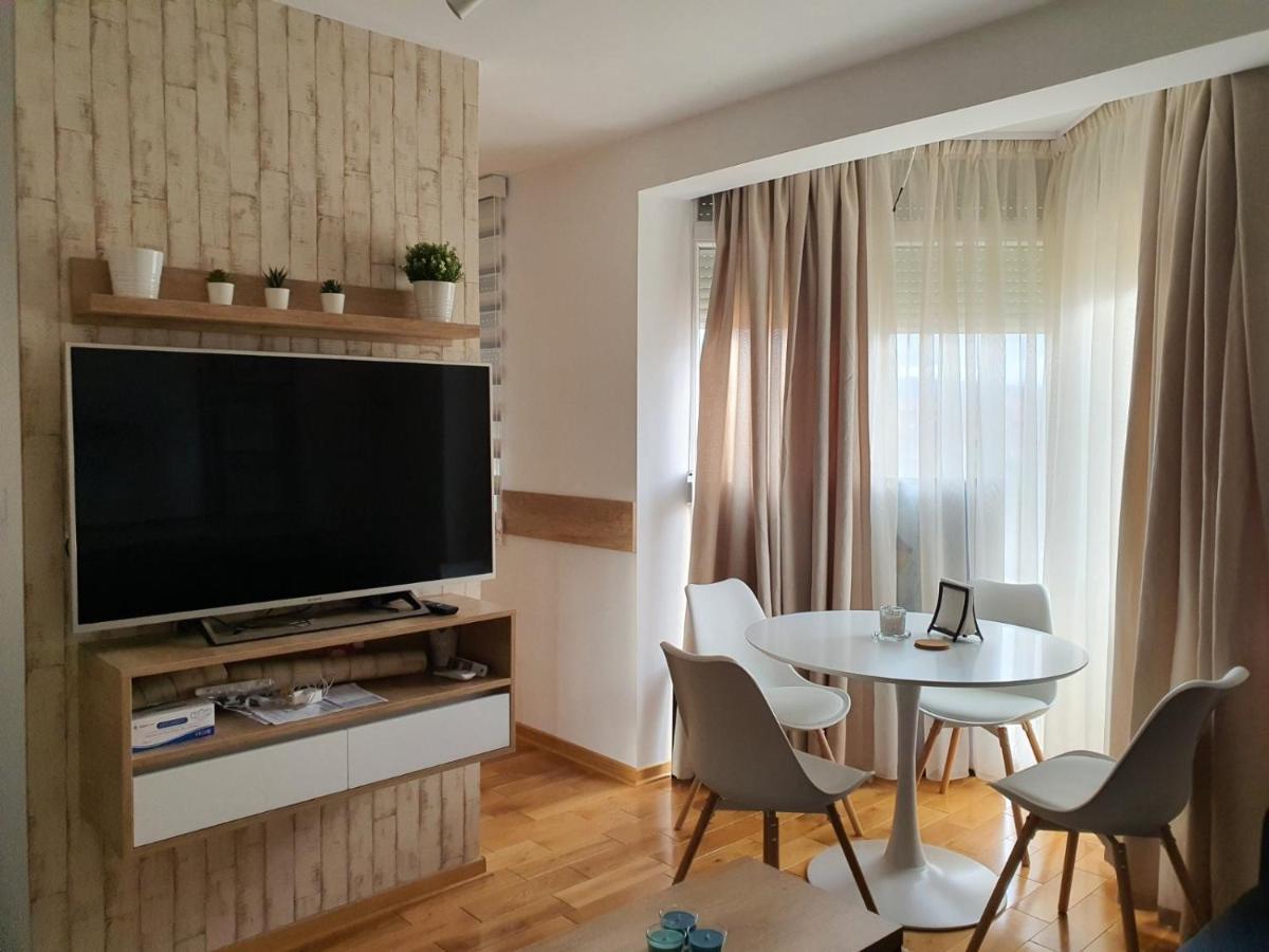 Apartamento Andjelka A26 Veliko Gradište Exterior foto