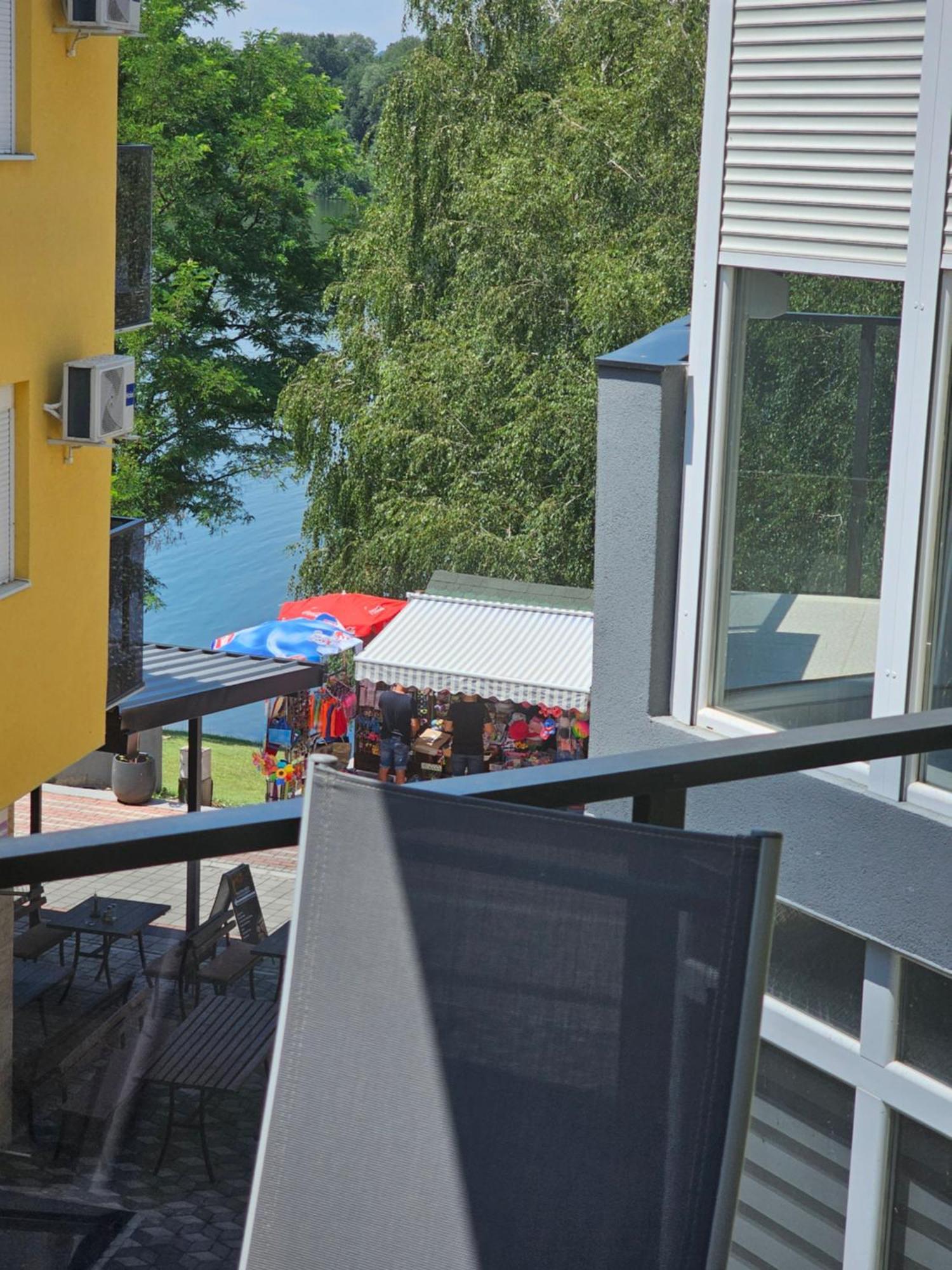 Apartamento Andjelka A26 Veliko Gradište Exterior foto